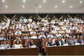 SHU MBA 3.0時(shí)代：質(zhì)量與規(guī)模并舉——專訪上海大學(xué)MBA中心副主任姚佳岑
