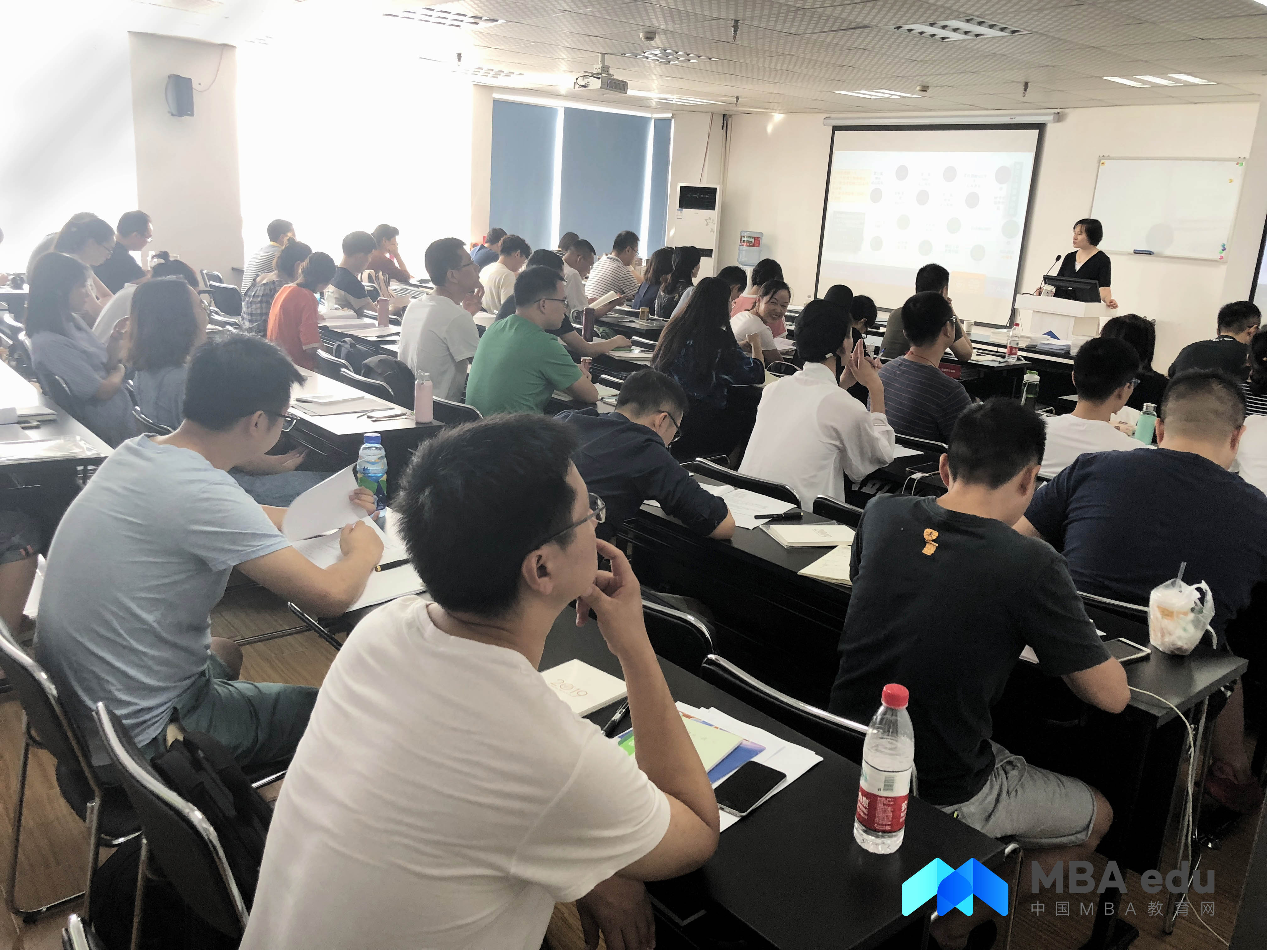 多項(xiàng)目運(yùn)作、差異化培養(yǎng)——2019東華大學(xué)MBA／MPAcc項(xiàng)目全國(guó)巡展成都站成功舉辦