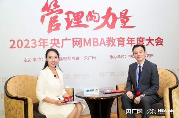 央廣網專訪重慶理工大學MBA教育中心副主任李巍：踐行“三融”理念，培養“跨界”人才