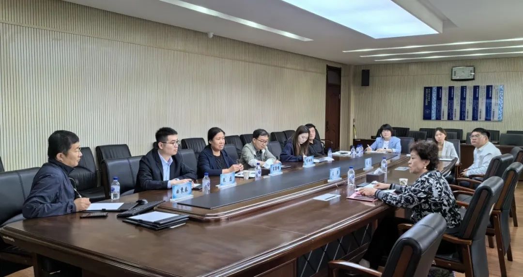 全國MBA教指委秘書處辦公室王萍主任到東北師范大學(xué)MBA進(jìn)行調(diào)研指導(dǎo)工作