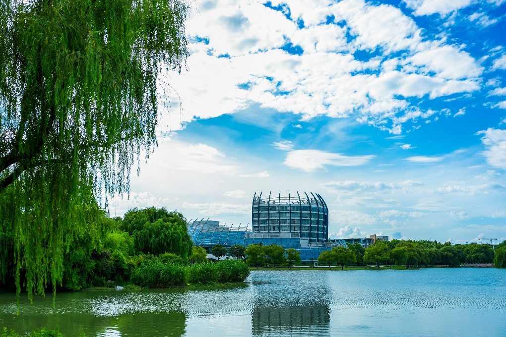 2024央廣網(wǎng)MBA教育年度盛典：東華大學(xué)MBA
